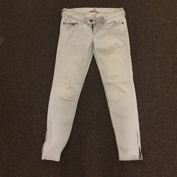 Hollister super skinny light wash jeans