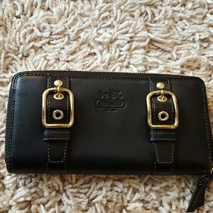 Coach wallet black leather