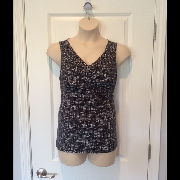 Ann Taylor Tank. Size XL