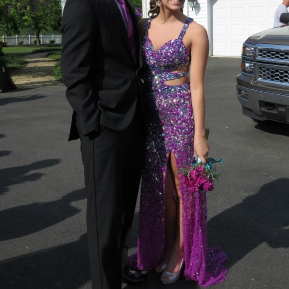 Dresses & Skirts - Prom Dress