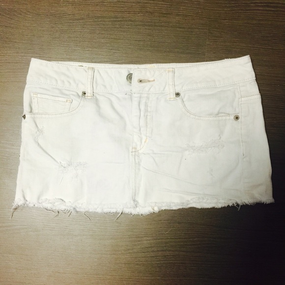 American eagle mini skirt