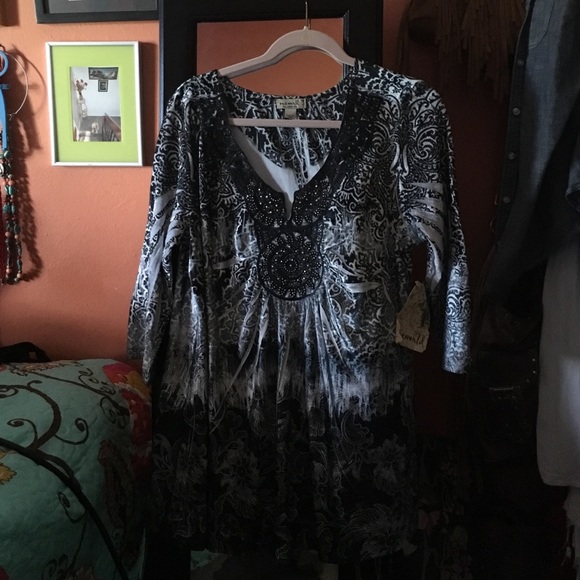 Lovely One World 1X Top