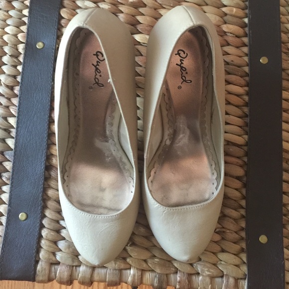 Cream closed toe heels