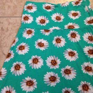 Fold-over daisy maxi skirt