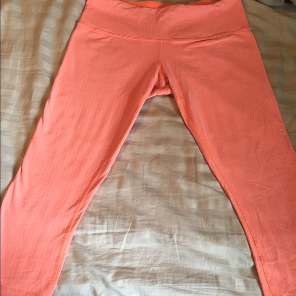 SOLDLululemon Wunder Under caprisSOLD - Picture 2 of 3
