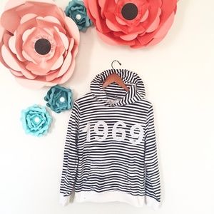 ❄️Gap 1969 Striped Hoodie.