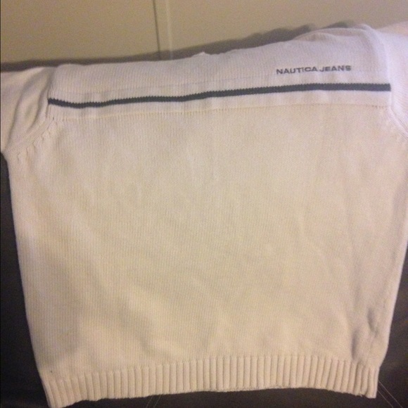 Nautica Jeans Men's Sweater - Picture 2 of 3