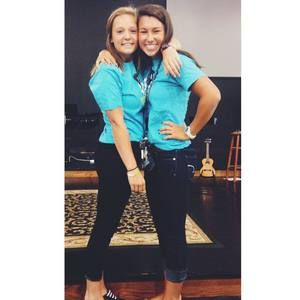 Meet your Posher, Elizabeth