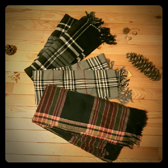 Accessorize scarves