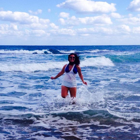 Meet your Posher, Katie - Picture 1 of 1