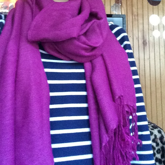 Scarves bundle - Picture 4 of 4