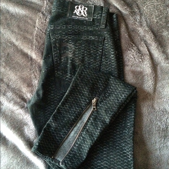 Python Print Denim - Picture 3 of 4