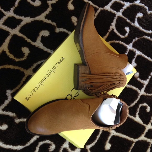 Light Brown Ankle Boots - Picture 4 of 4