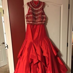 alyce Paris formal dress