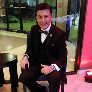 Meet your Posher, Luis