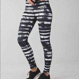 TRADING Lululemon Wunder Under pants