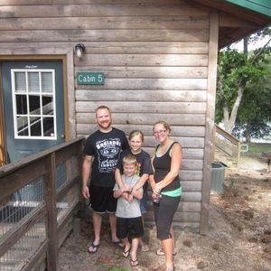 Meet your Posher, Cara