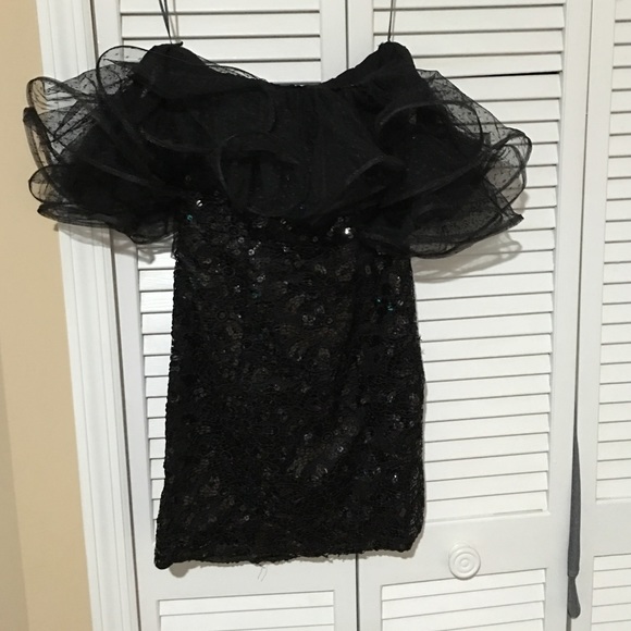 Black mini Ruffled dress - Picture 2 of 2