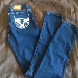 Skinny jeans