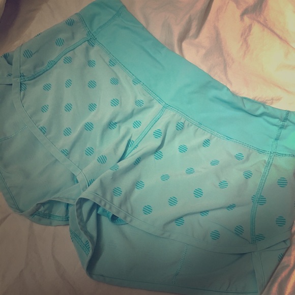 Size 6 blue speed shorts lululemon