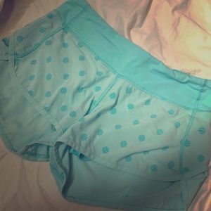 Size 6 blue speed shorts lululemon