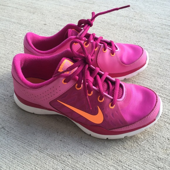 SOLD Pink Nike shoes
