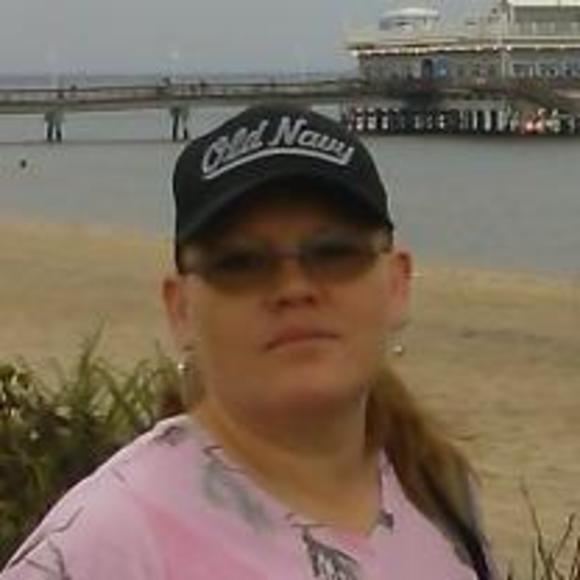 Meet your Posher, Cyndi