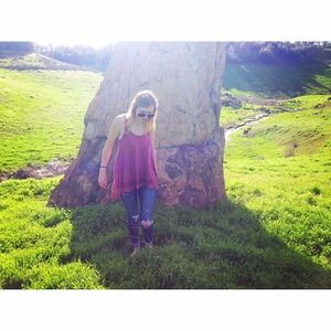 Meet your Posher, Hannah
