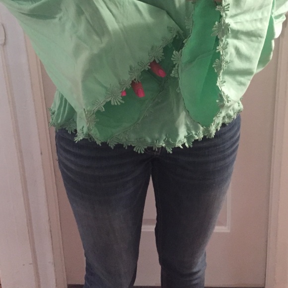 Top - Picture 3 of 3