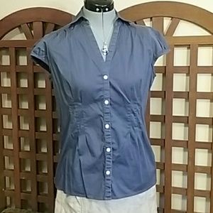 Stretchy Fitted Button-Front Cap-Sleeved Shirt