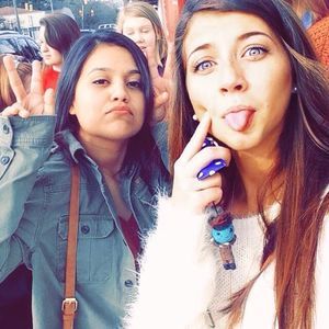 Meet your Posher, Destiny