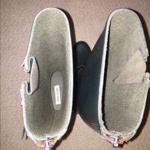 Steve Madden rain boots