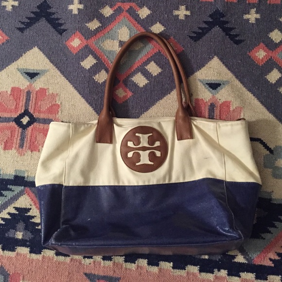 Tory Burch Handbags - Tory Burch tote bag