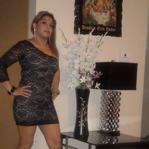 Meet your Posher, Morena