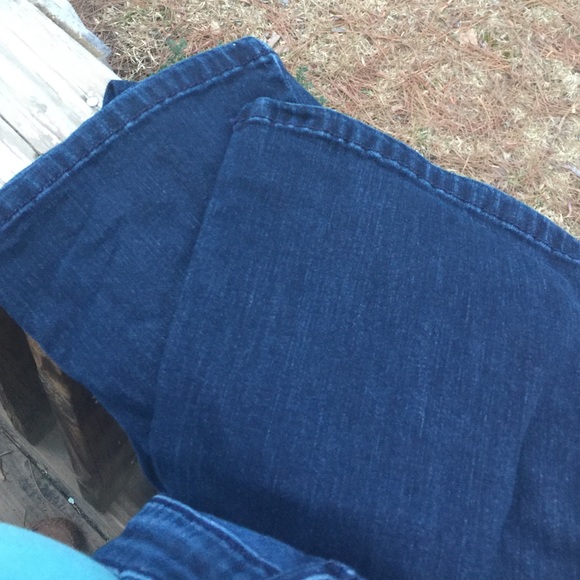 SALE!! Jessica Simpson slim boot jeans! Size 27 - Picture 4 of 4