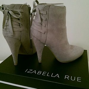 Gray Laced Bow Back Boot 7.5