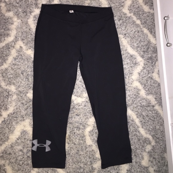 BRAND NEW UNDER ARMOUR LEGGINGS