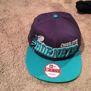 Charlotte HORNETS SnapBack
