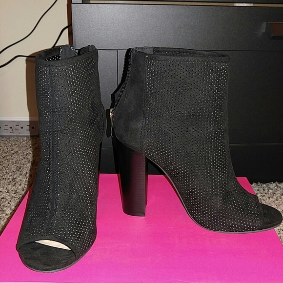 Brand new JUSTFAB Mosha heels. Worn once