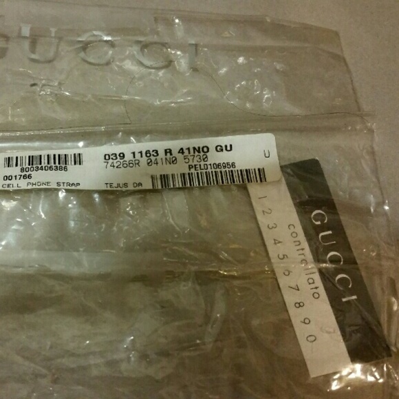 100% Authentic Gucci Phone Strap - Picture 1 of 2