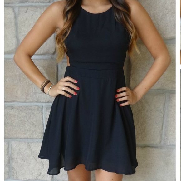 Apricot Lane Strappy Back Dress - Picture 2 of 4