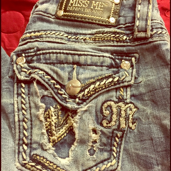 MISS ME!!!!! Size 26 boot cut.