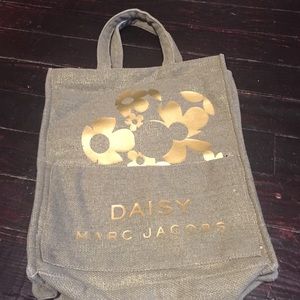 Daisy promotional tote
