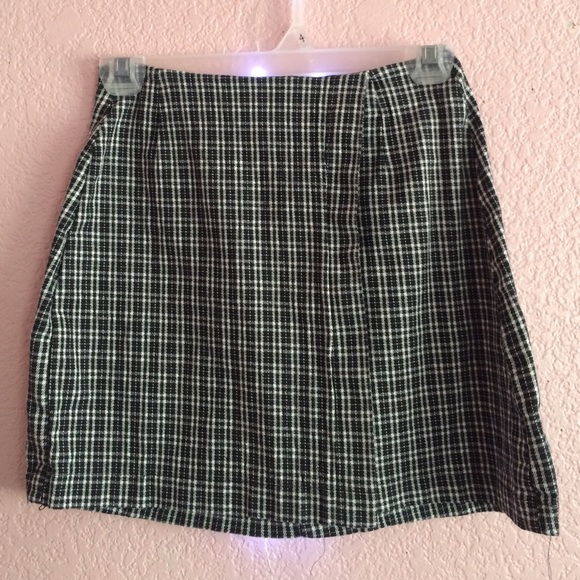 Brandy Melville scout skirt