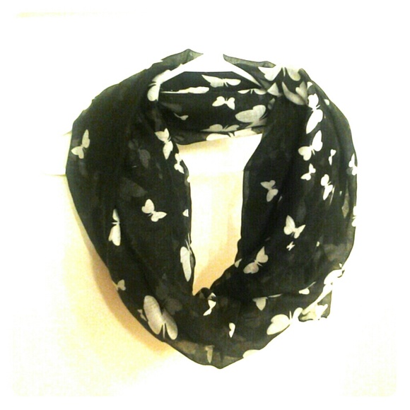 Black and white butterfly scarf (NEW)