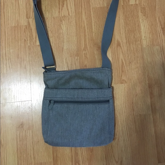 Thirty-one Gray Crossbody - Picture 1 of 4