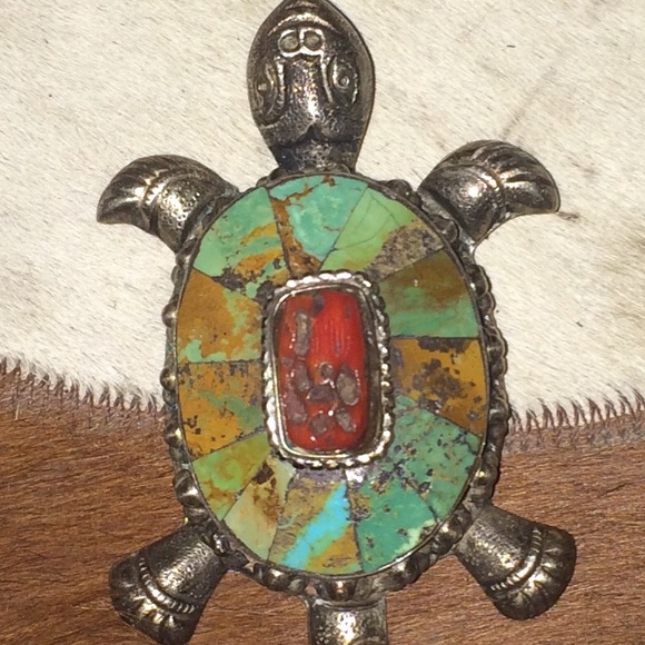 Turtle charm