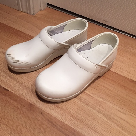 Dansko white shoes