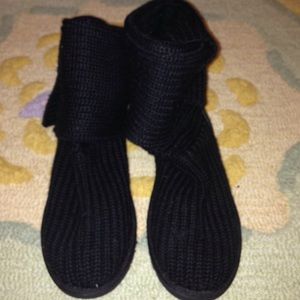 NWOT! Black Knit Uggs