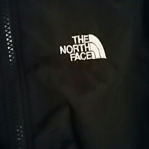 The north face jacket - Picture 2 of 3